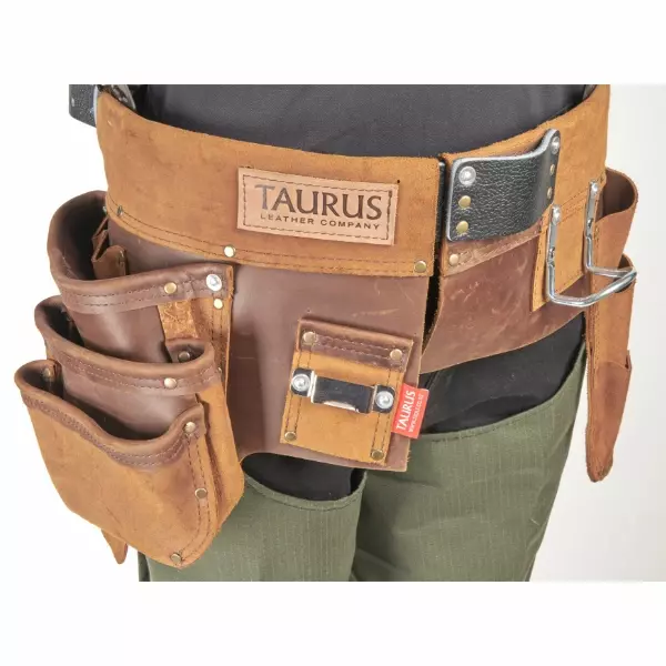 BUILDER Leather HD Split Leg Hipster Right Hand Kwazar